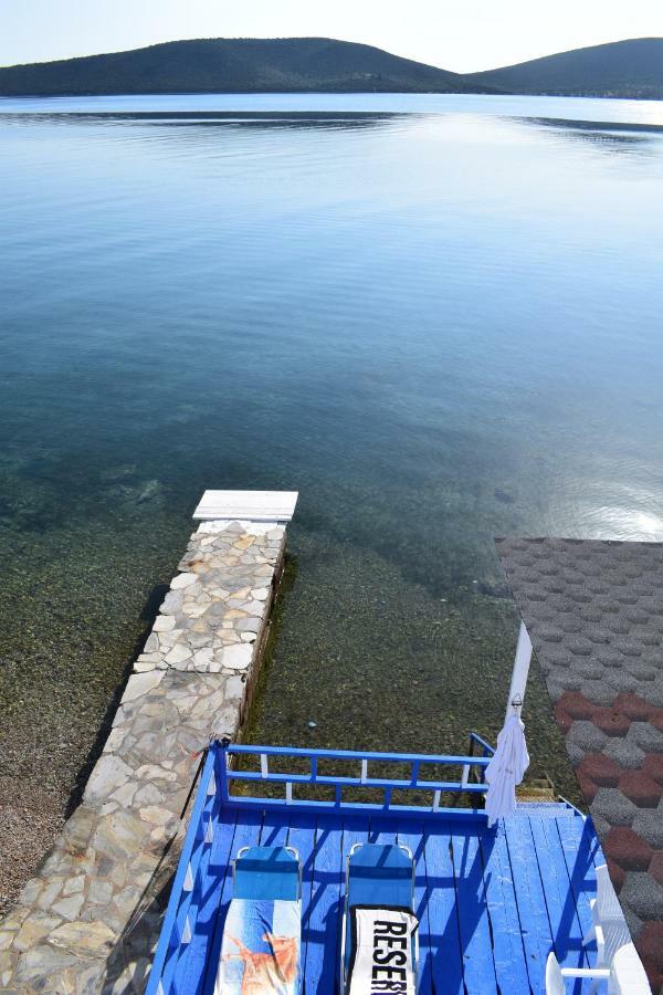 Dimitris Constantinou Villa Sourpi Exteriör bild