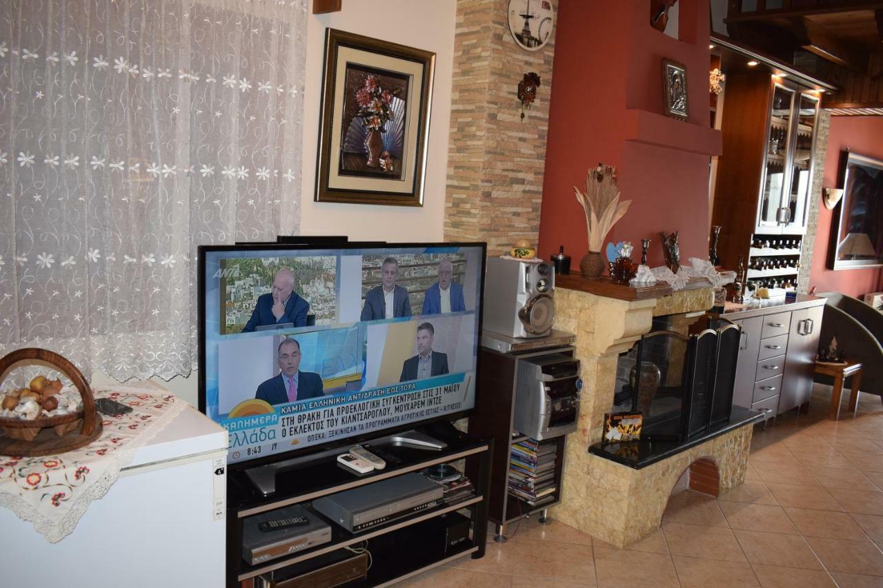 Dimitris Constantinou Villa Sourpi Exteriör bild